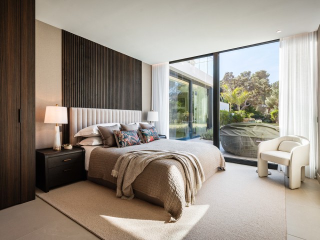 7 Bedrooms Villa in Sotogrande Costa