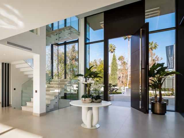 7 Makuuhuoneen Huvila Sotogrande Costa