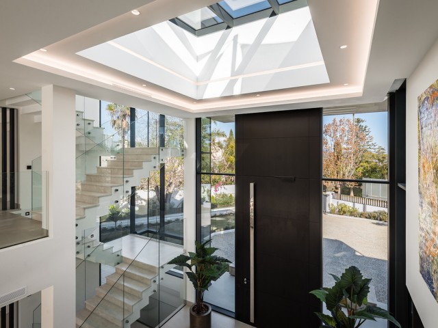 7 Makuuhuoneen Huvila Sotogrande Costa