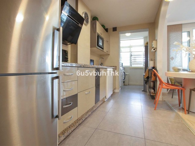 Apartment, Las Chapas, R5272819