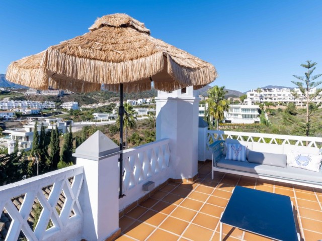4 Bedrooms Villa in Estepona
