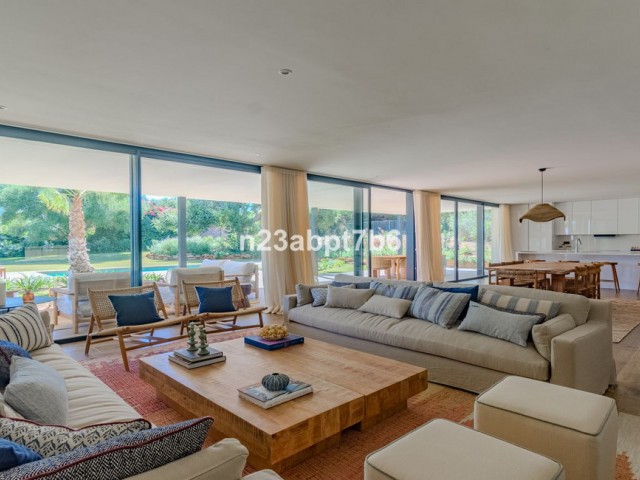 Villa, Sotogrande Costa, R5272843
