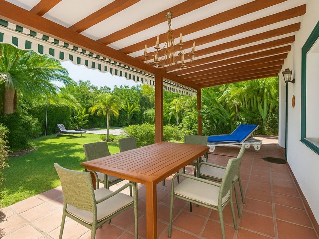 4 Schlafzimmer Villa in Marbesa