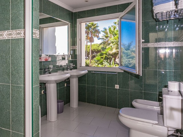 4 Schlafzimmer Villa in Marbesa