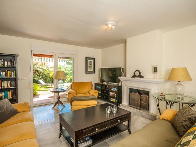 4 Schlafzimmer Villa in Marbesa