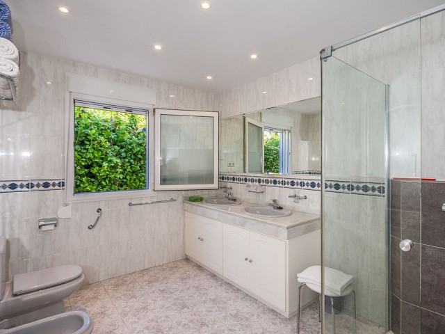 4 Schlafzimmer Villa in Marbesa