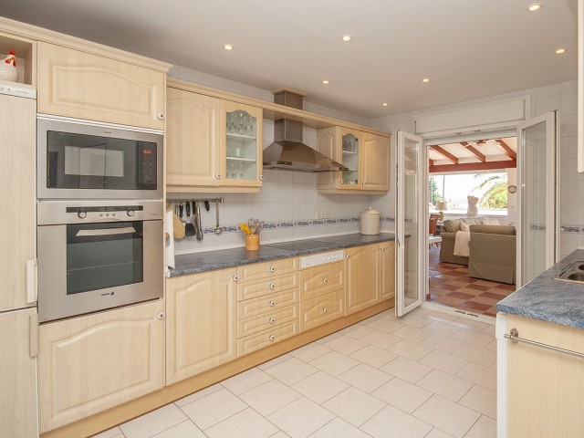 4 Schlafzimmer Villa in Marbesa