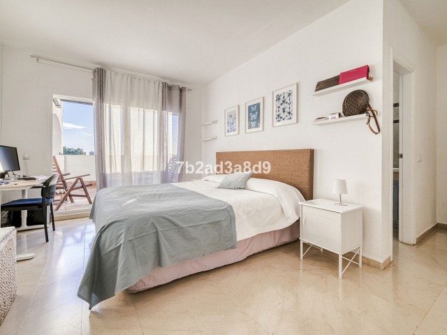 Appartement avec 5 Chambres  à Nueva Andalucía
