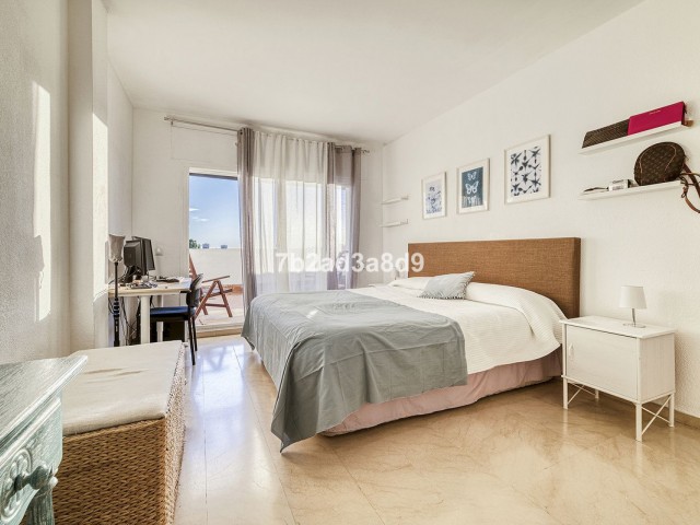 Appartement avec 5 Chambres  à Nueva Andalucía