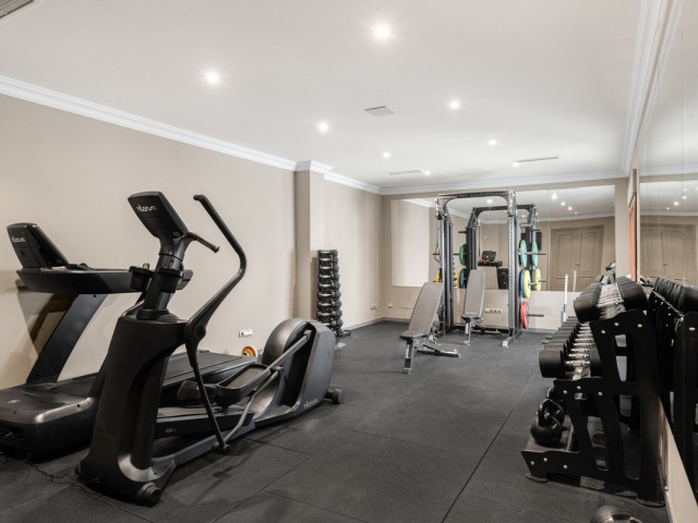 7 Makuuhuoneen Huvila Benahavís