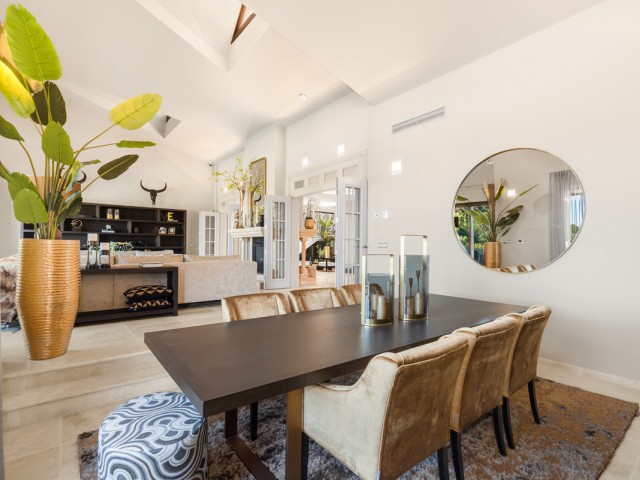 7 Makuuhuoneen Huvila Benahavís