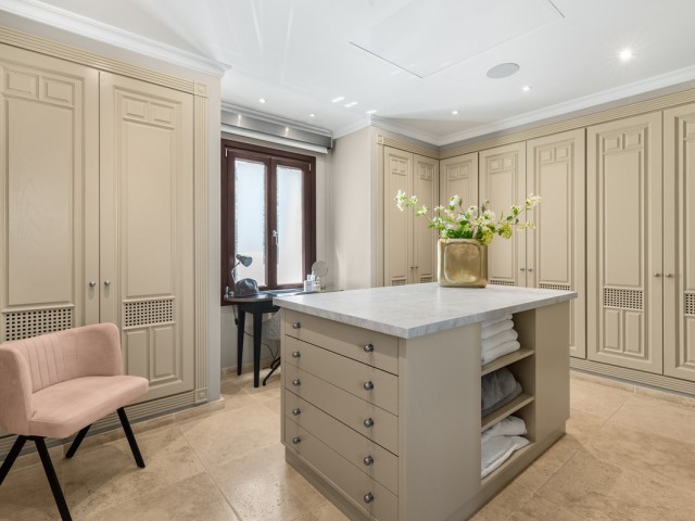 7 Makuuhuoneen Huvila Benahavís