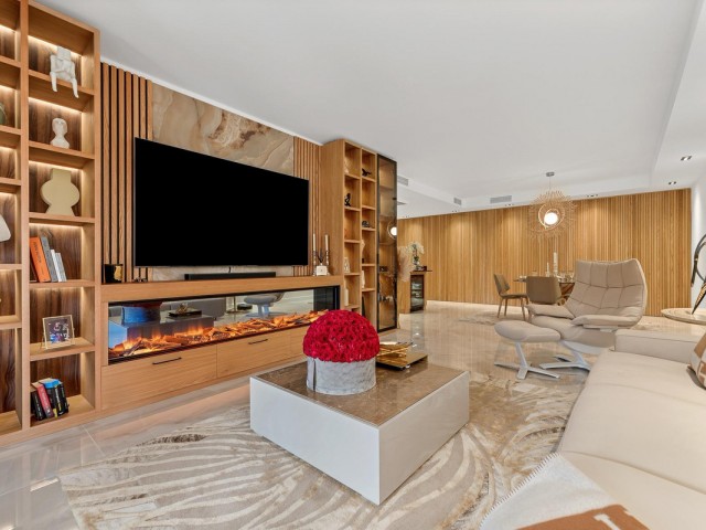 3 Sovrums Lägenhet i Estepona