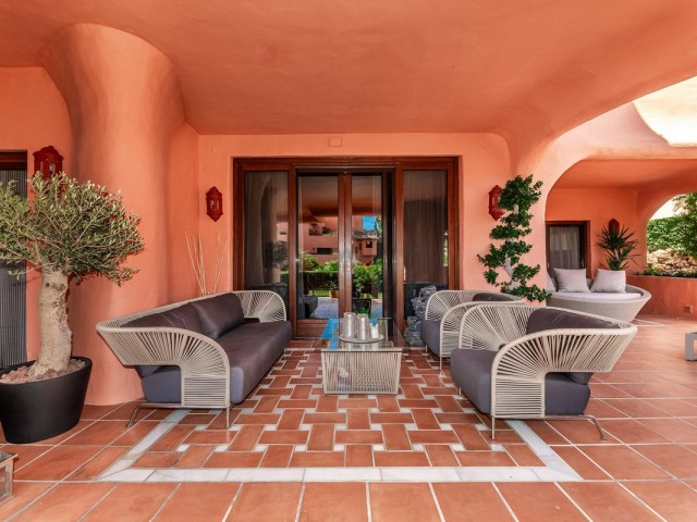 3 Sovrums Lägenhet i Estepona