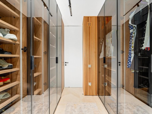 3 Sovrums Lägenhet i Estepona