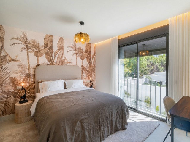 6 Bedrooms Villa in Nueva Andalucía