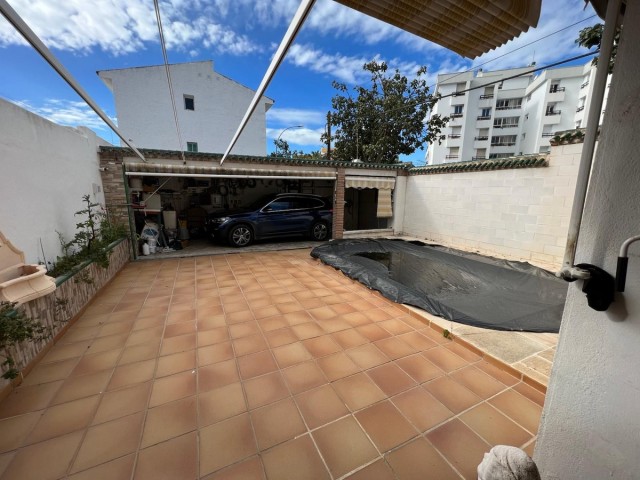 4 Bedrooms Villa in Nueva Andalucía