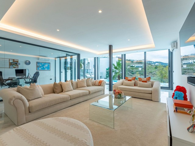 4 Makuuhuoneen Huvila La Cala Golf