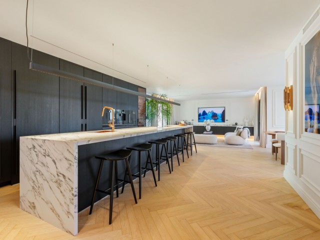 3 Bedrooms Apartment in Nueva Andalucía