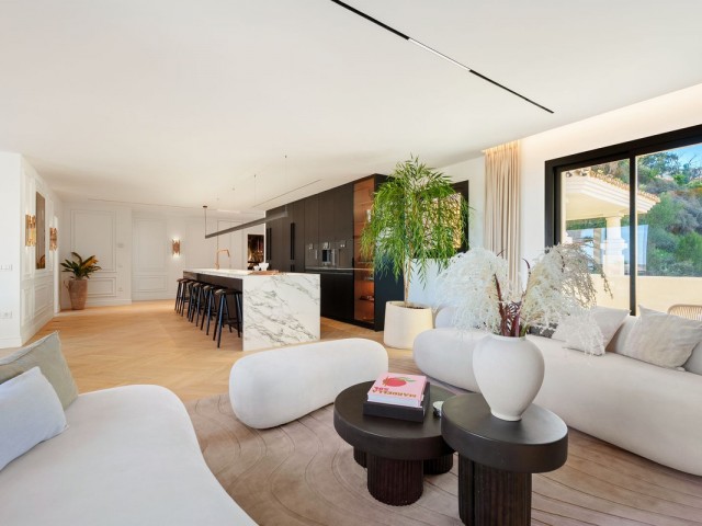 3 Bedrooms Apartment in Nueva Andalucía