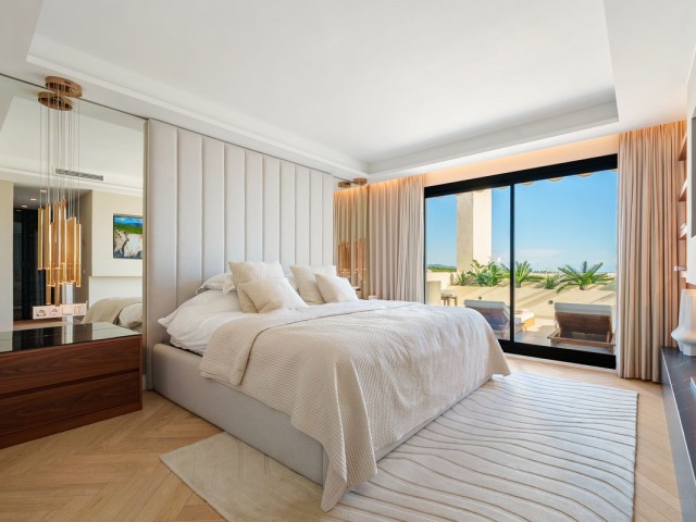 3 Bedrooms Apartment in Nueva Andalucía