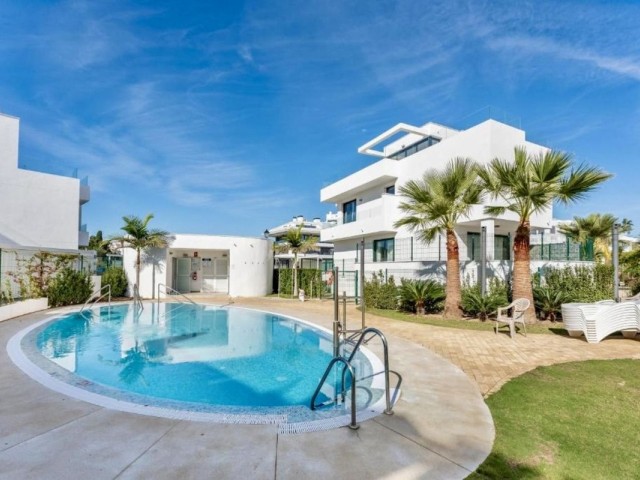 3 Makuuhuoneen Rivitalo Fuengirola