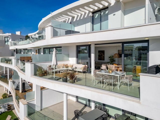 2 Bedrooms Apartment in Fuengirola