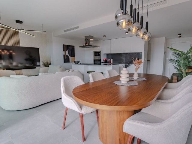 3 Soveroms Leilighet i Selwo