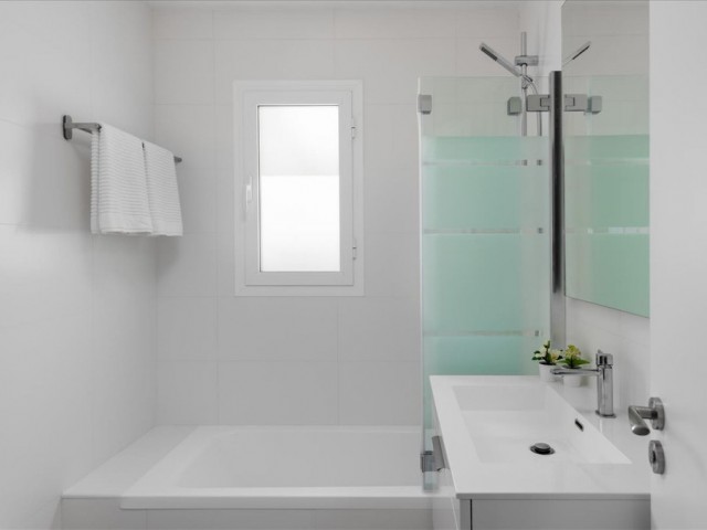 2 Bedrooms Apartment in Estepona