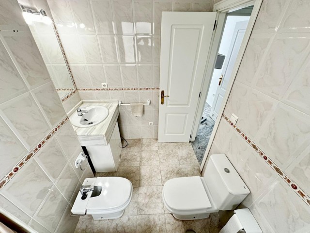 2 Bedrooms Apartment in San Pedro de Alcántara