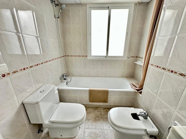 2 Bedrooms Apartment in San Pedro de Alcántara