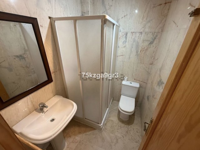 4 Schlafzimmer Reihenhaus in Estepona