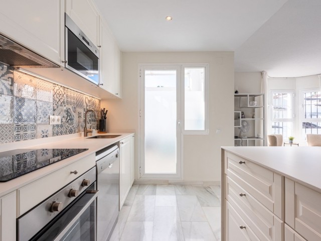 2 Schlafzimmer Apartment in Nueva Andalucía