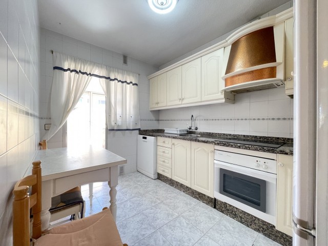 3 Bedrooms Apartment in Estepona