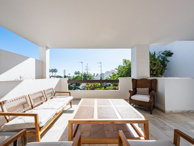 2 Schlafzimmer Apartment in Bel Air