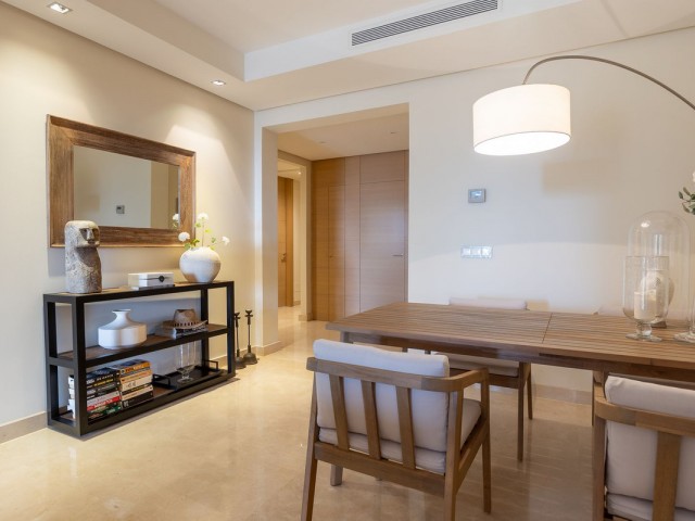 2 Bedrooms Apartment in Benahavís