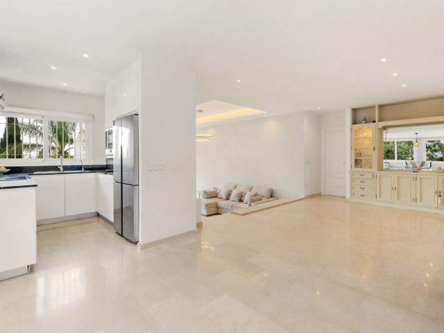 Villa con 4 Dormitorios  en Mijas Golf