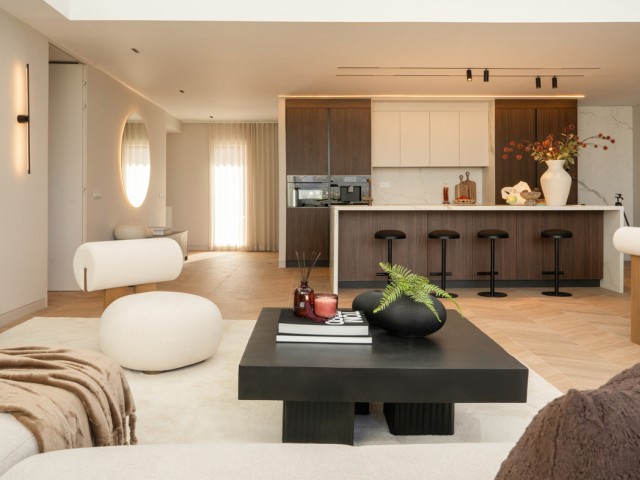 Penthouse avec 3 Chambres  à Nueva Andalucía