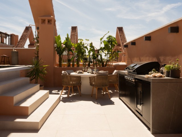 Penthouse avec 3 Chambres  à Nueva Andalucía