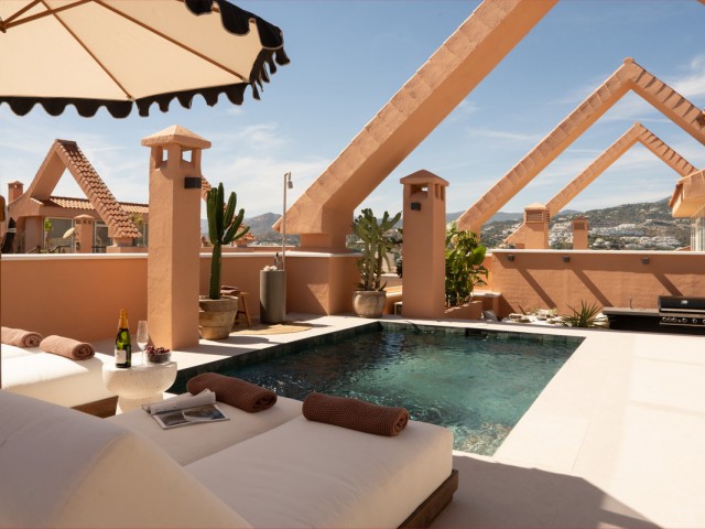 Penthouse avec 3 Chambres  à Nueva Andalucía