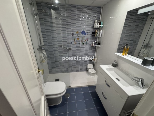 4 Bedrooms Apartment in Estepona