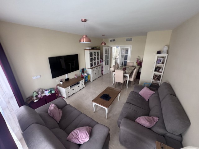 4 Sovrums Lägenhet i Estepona