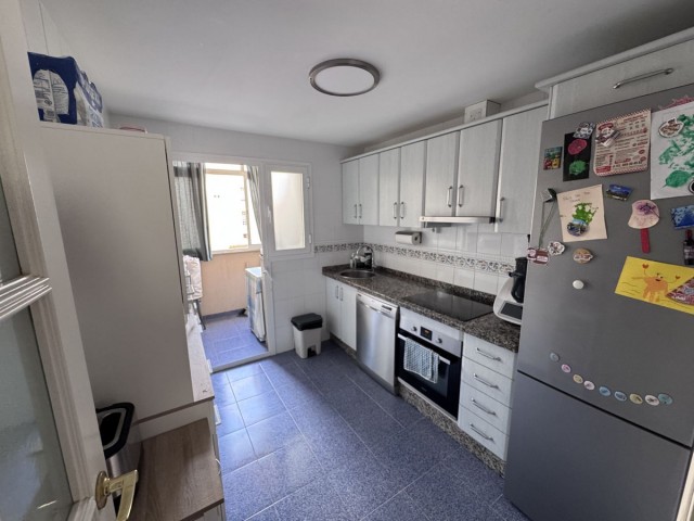 4 Sovrums Lägenhet i Estepona