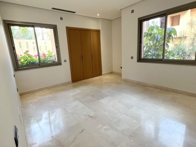3 Bedrooms Apartment in Sierra Blanca