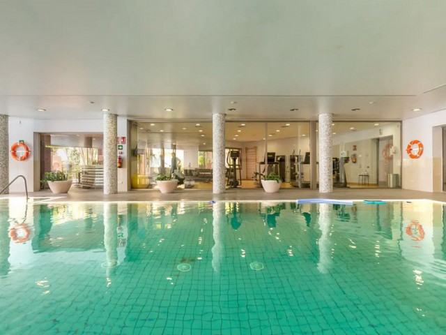 3 Bedrooms Apartment in Sierra Blanca