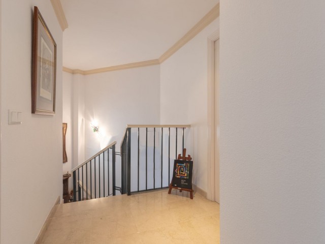 4 Bedrooms Townhouse in Marbella