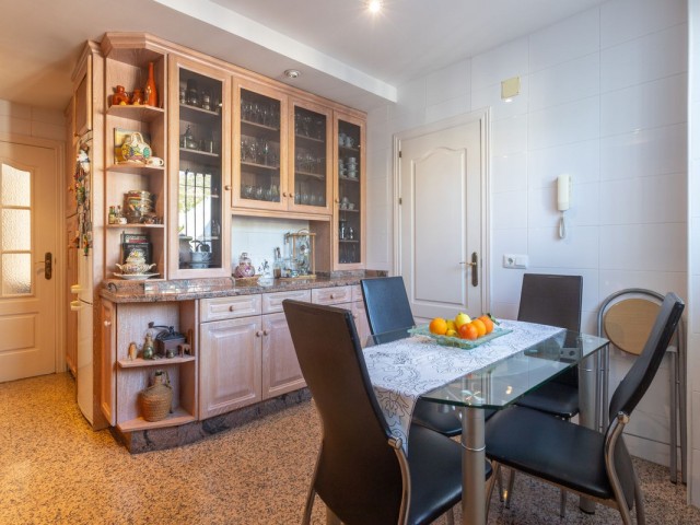 4 Schlafzimmer Reihenhaus in Marbella