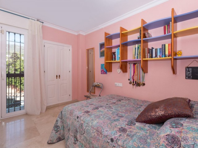 4 Schlafzimmer Reihenhaus in Marbella