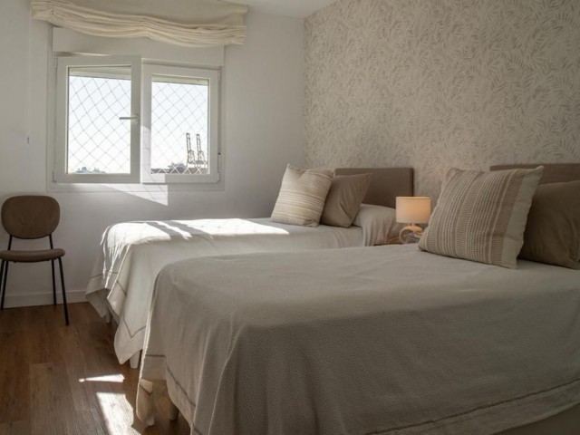 5 Bedrooms Apartment in Málaga Centro