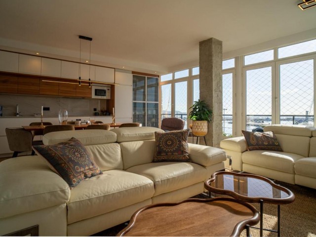 5 Bedrooms Apartment in Málaga Centro